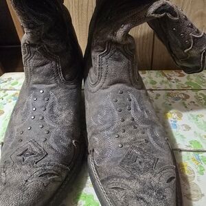 Laredo Black Heeled Boots